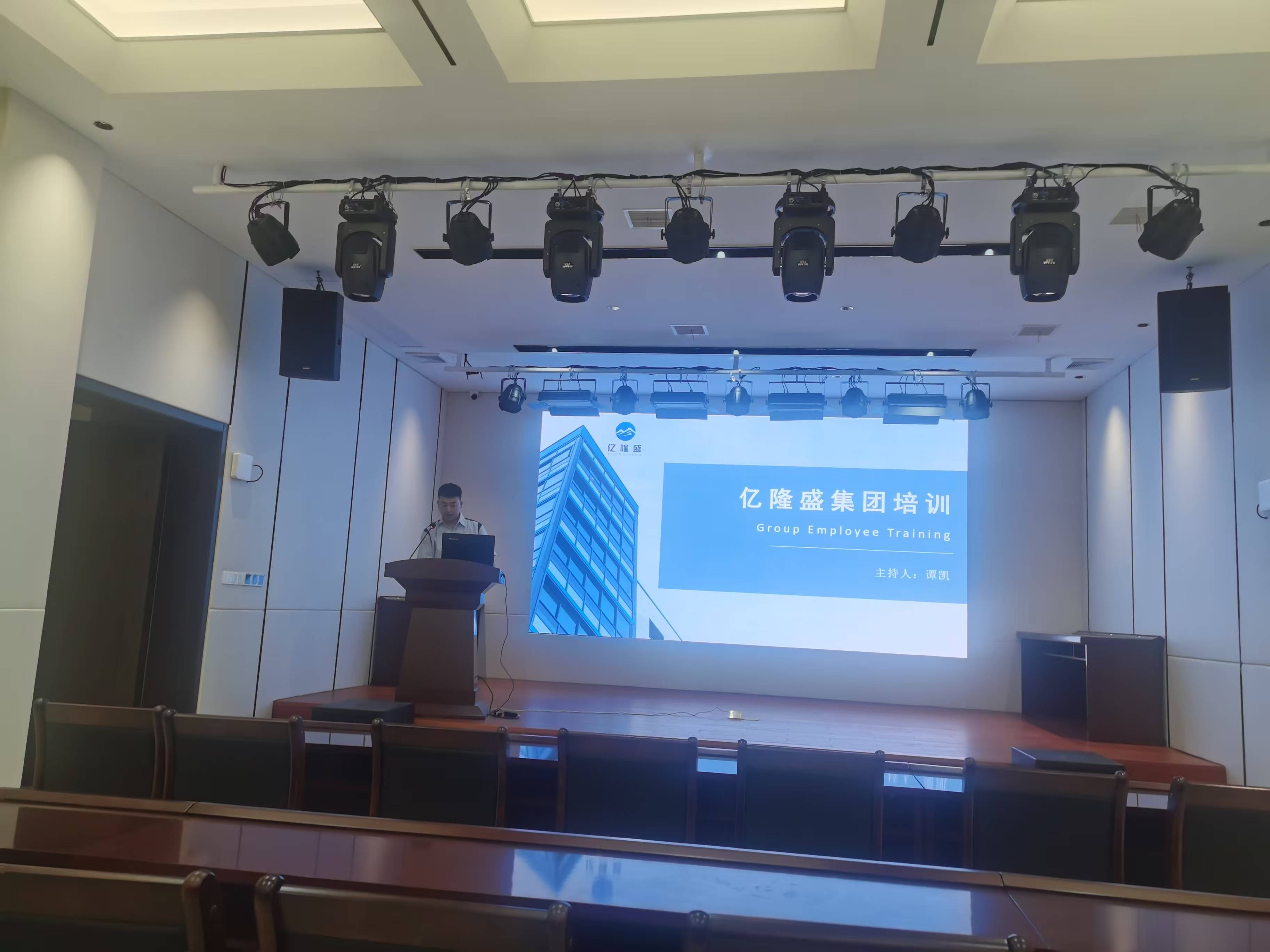 1733905861432.jpg 1733905861432.jpg